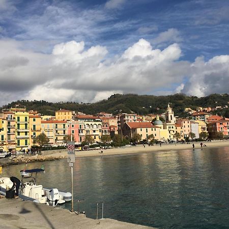 Ca' Fra E Oly Apartman Castelnuovo Magra Kültér fotó